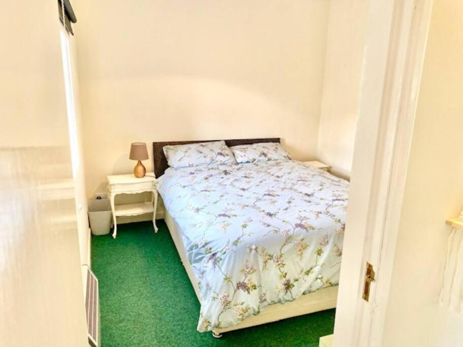Cosy 2 Bed Cottage Next To Fota Wildlife Park Cork Ngoại thất bức ảnh