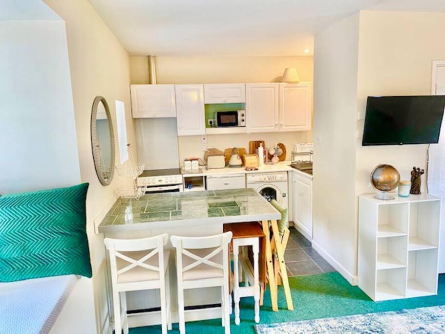 Cosy 2 Bed Cottage Next To Fota Wildlife Park Cork Ngoại thất bức ảnh